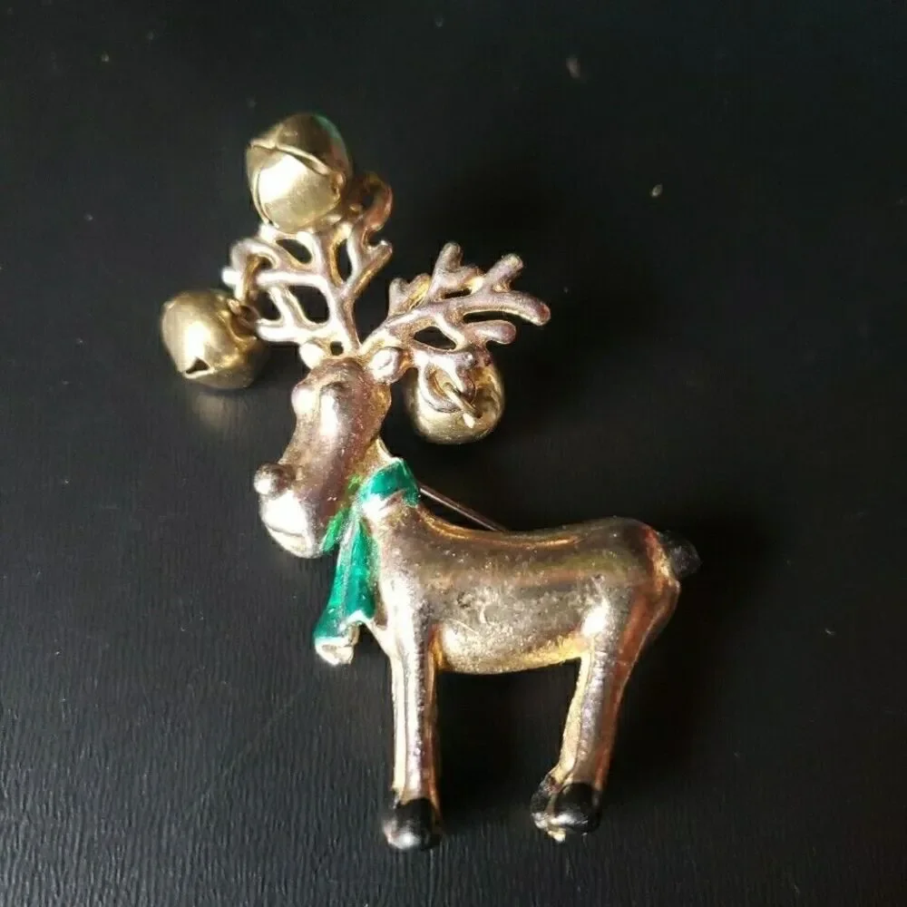 Reindeer Christmas Silver tone Vintahge brooch Green Bow Antlers with Bells